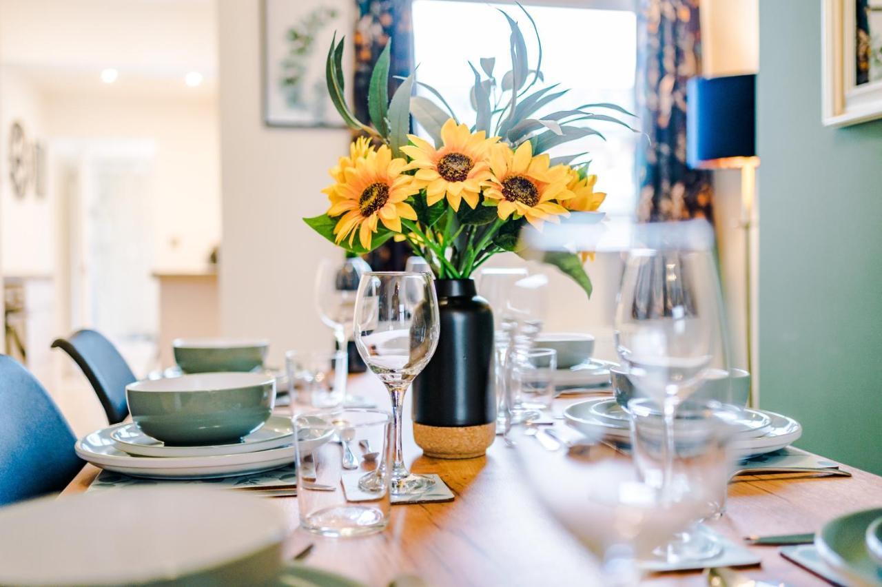 Stunning 3-Bed Home In Nantwich By 53 Degrees Property - Amazing Location, Ideal For Groups - Sleeps 6 Buitenkant foto