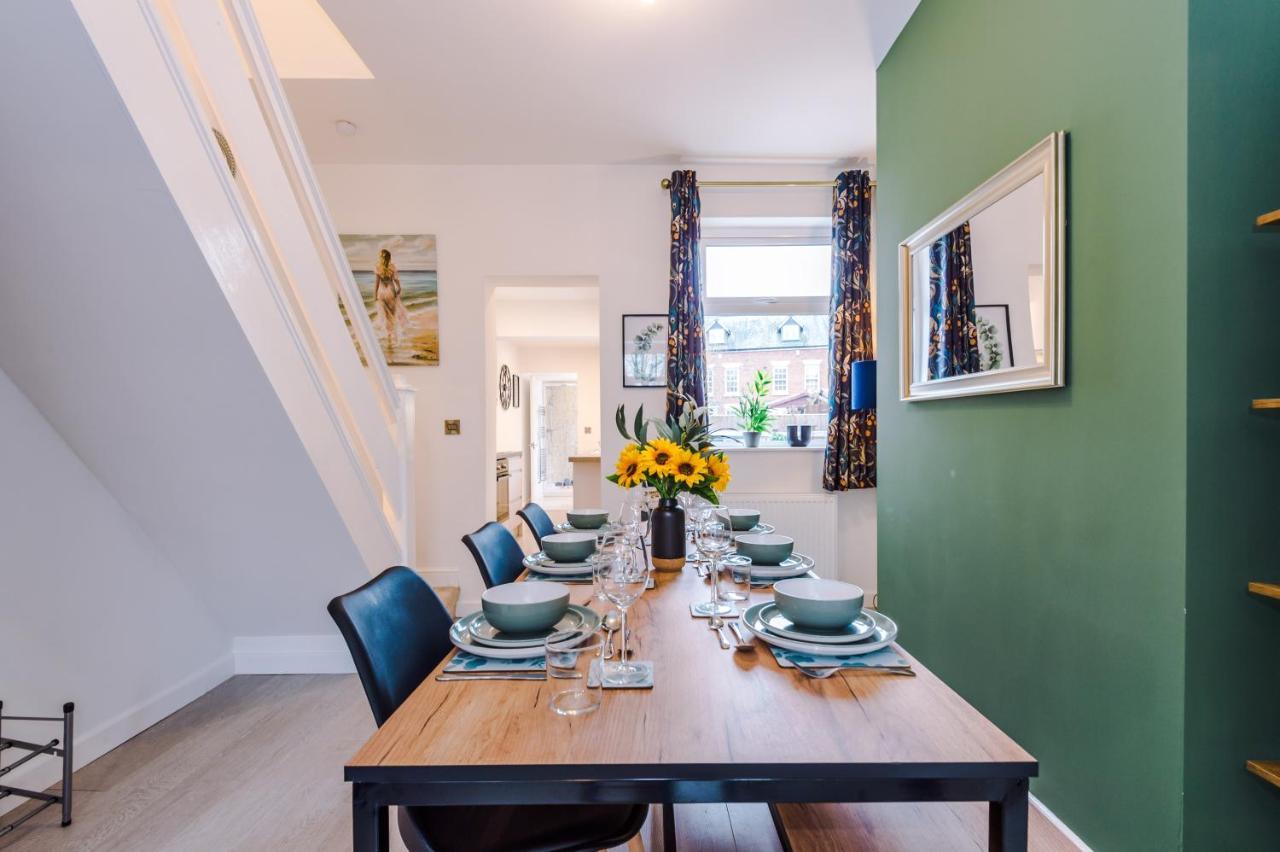 Stunning 3-Bed Home In Nantwich By 53 Degrees Property - Amazing Location, Ideal For Groups - Sleeps 6 Buitenkant foto